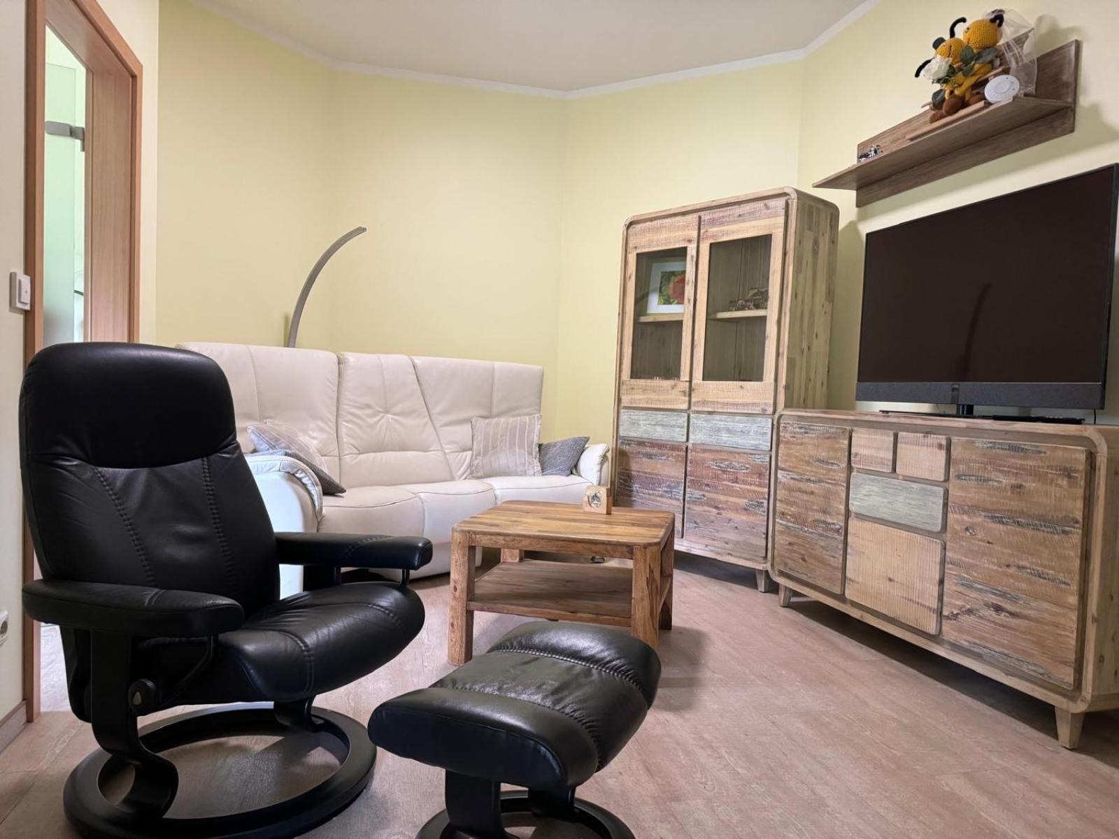 Ferienwohnung Gnubbel Am Wald Weisswasser Bagian luar foto
