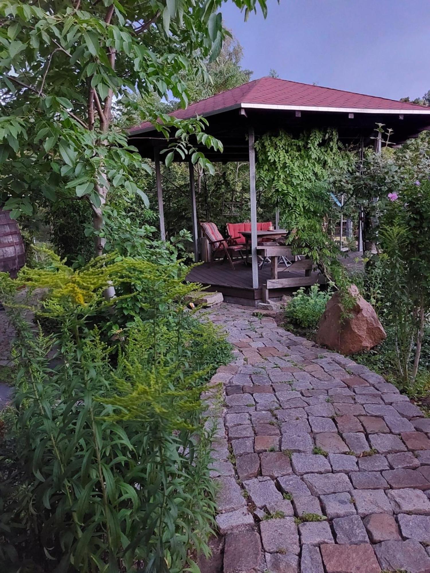 Ferienwohnung Gnubbel Am Wald Weisswasser Bagian luar foto